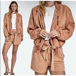 Young Fabulous & Broke Women’s Clara Utility Bomber Jacket Size small Tan Beige